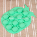 Silicone pineapple ice mold